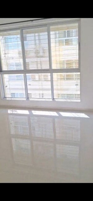 Room in 3 BHK Apartment at Khodiyaar Siddharth Nagar Goodwill CHS, Goregaon West – for Rent