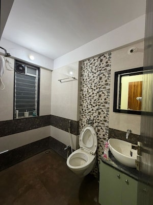 Living Room in 2 BHK Apartment at Chembur – for Rent