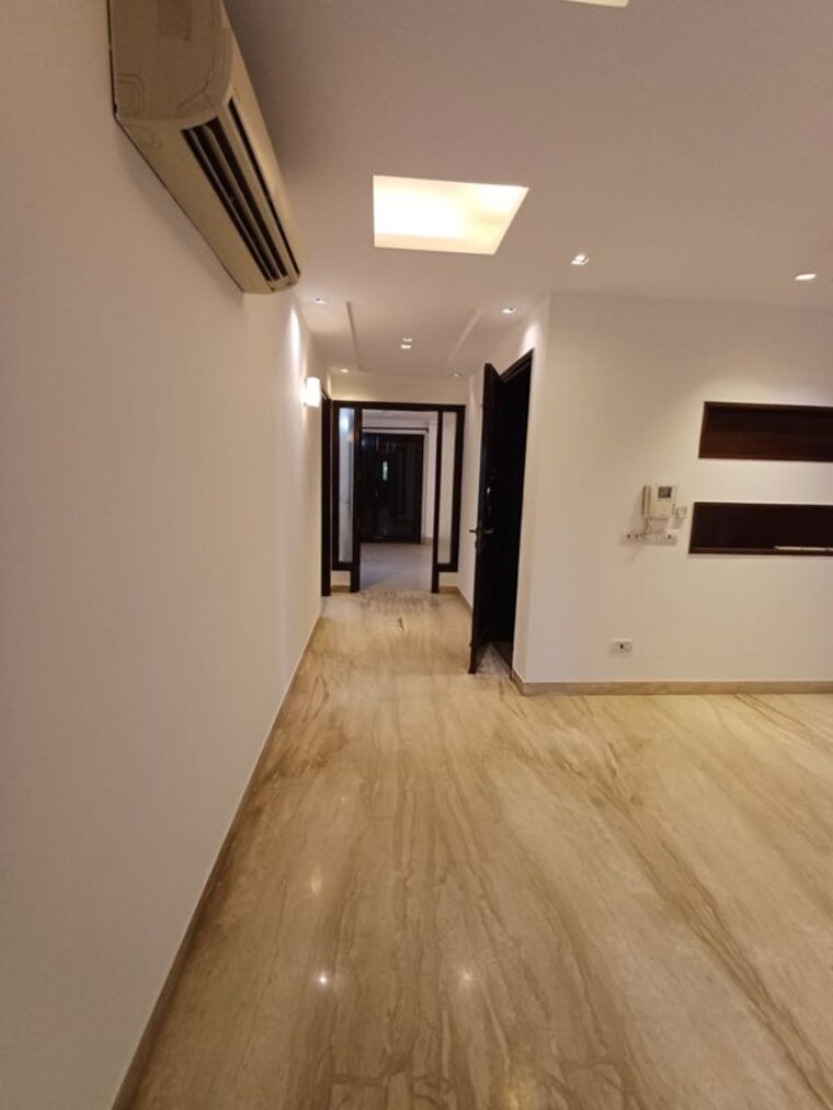 Room, lajpat nagar iii 3 Bedroom 2700 Sq.Ft. Builder Floor In Lajpat Nagar Iii Delhi 10055049