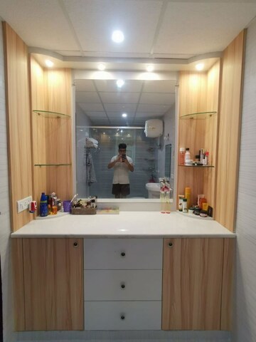 Kitchen in 3 BHK Apartment at Omaxe R2, Gomti Nagar – for Sale