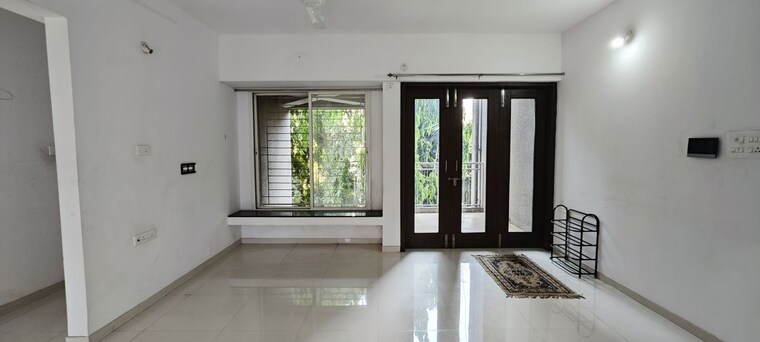 Room, ravetkar-sukhniwas 2 Bedroom 720 Sq.Ft. Apartment In Senapati Bapat Road Pune 9736114