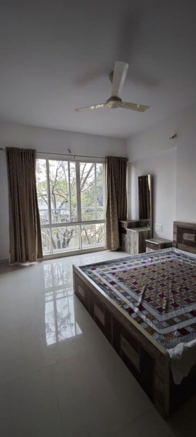 Bedroom, ravetkar-sukhniwas 2.5 Bedroom 948 Sq.Ft. Apartment In Senapati Bapat Road Pune 9736046