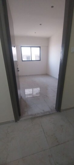 1 BHK + Study Room Apartment For Rent in Kurla West