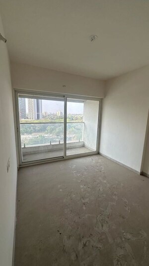 Room in 4 BHK Apartment at Pimple Nilakh – for Rent