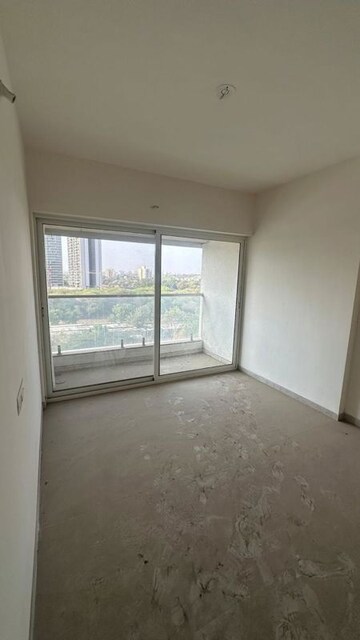 Room in 4 BHK Apartment at Pimple Nilakh – for Rent