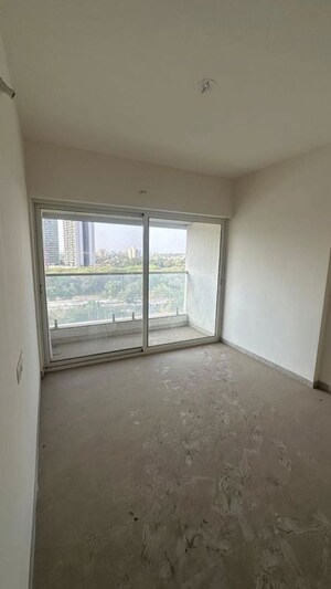 Room in 4 BHK Apartment at Pimple Nilakh – for Rent