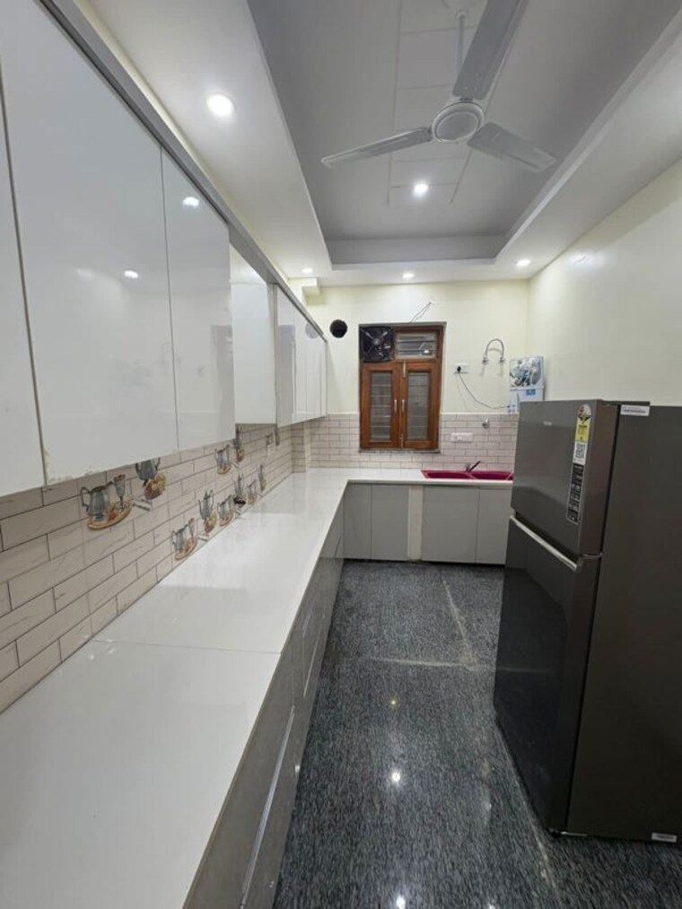 Kitchen, smart-world-gems 3.5 Bedroom 1450 Sq.Ft. Apartment In Sector 89 Gurgaon 10055113