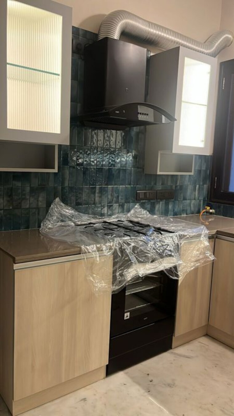 Kitchen, jor bagh 3 Bedroom 3375 Sq.Ft. Builder Floor In Jor Bagh Delhi 10055117
