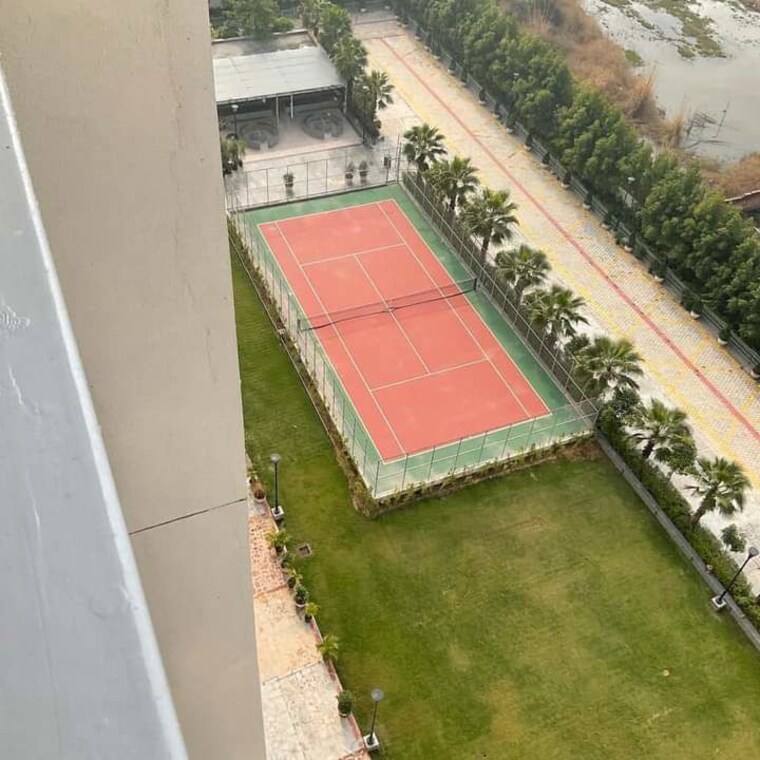 Swimming Pool, signature-global-synera 1.5 Bedroom 450 Sq.Ft. Apartment In Sector 81 Gurgaon 10055123