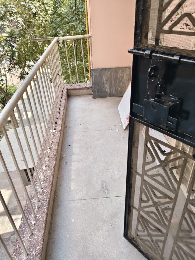 Balcony, mansrowar-apartment 3.5 Bedroom 1600 Sq.Ft. Apartment In Sector 61 Noida 10055146