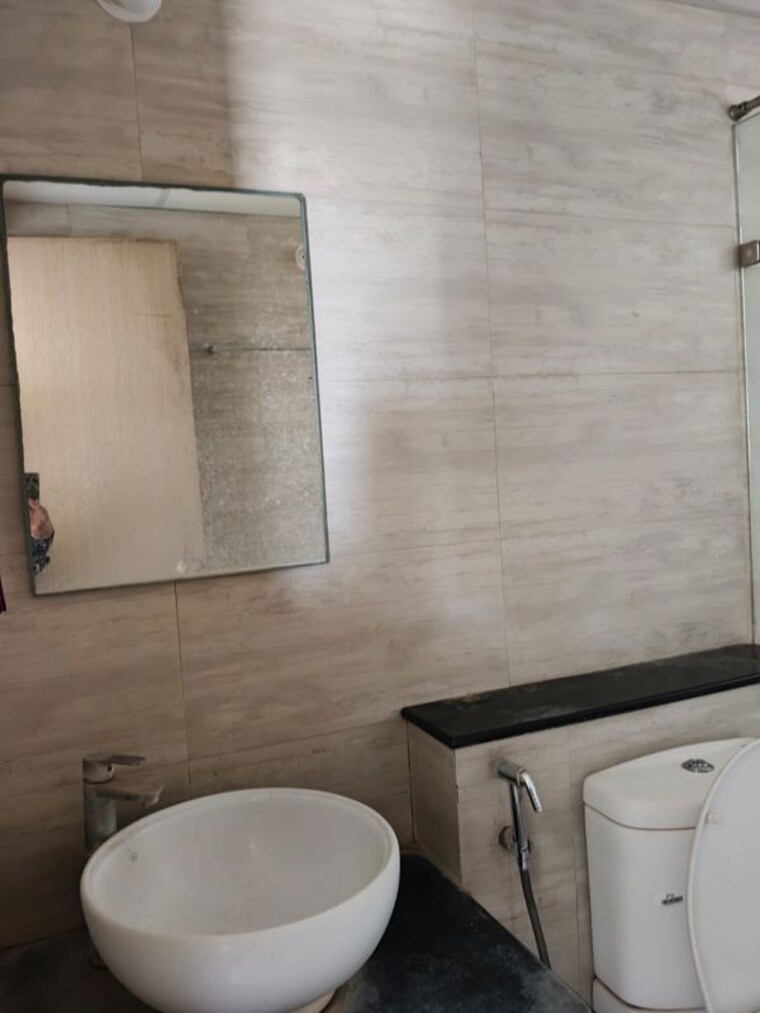Bathroom, paranjape-blue-ridge 2 Bedroom 1020 Sq.Ft. Apartment In Hinjewadi Pune 10055157