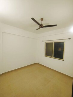 Retail Shop For Sale in Wakad