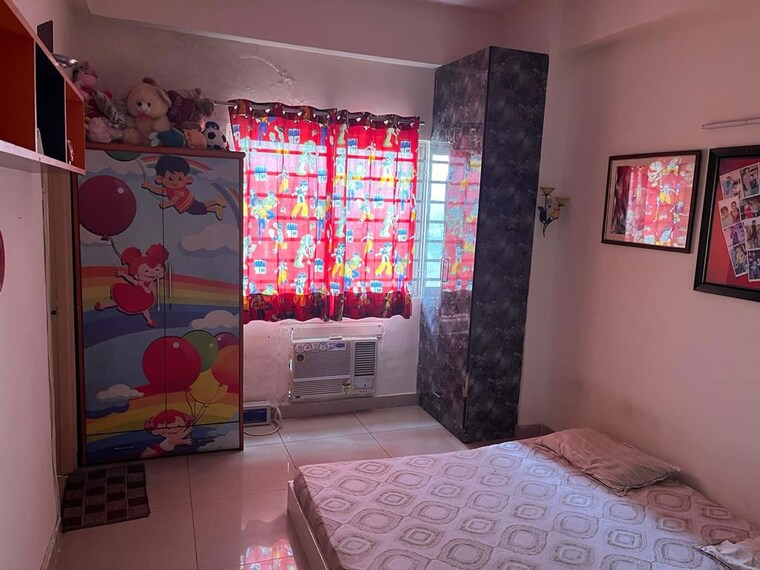 Bedroom, land-craft-golf-links-apartment-phase-2 3 Bedroom 1525 Sq.Ft. Apartment In Pandav Nagar Ghaziabad 10055184