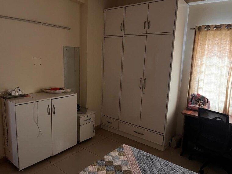 Kitchen, land-craft-golf-links-apartment-phase-2 3 Bedroom 1525 Sq.Ft. Apartment In Pandav Nagar Ghaziabad 10055184