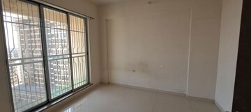 Room in 1 BHK Apartment at Trident Woods, Katrap – for Rent
