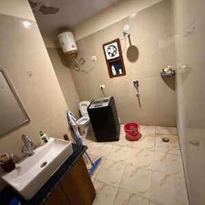 Team Area in 1 RK Builder Floor at DLF City Phase III, Dlf Cyber City – for Rent