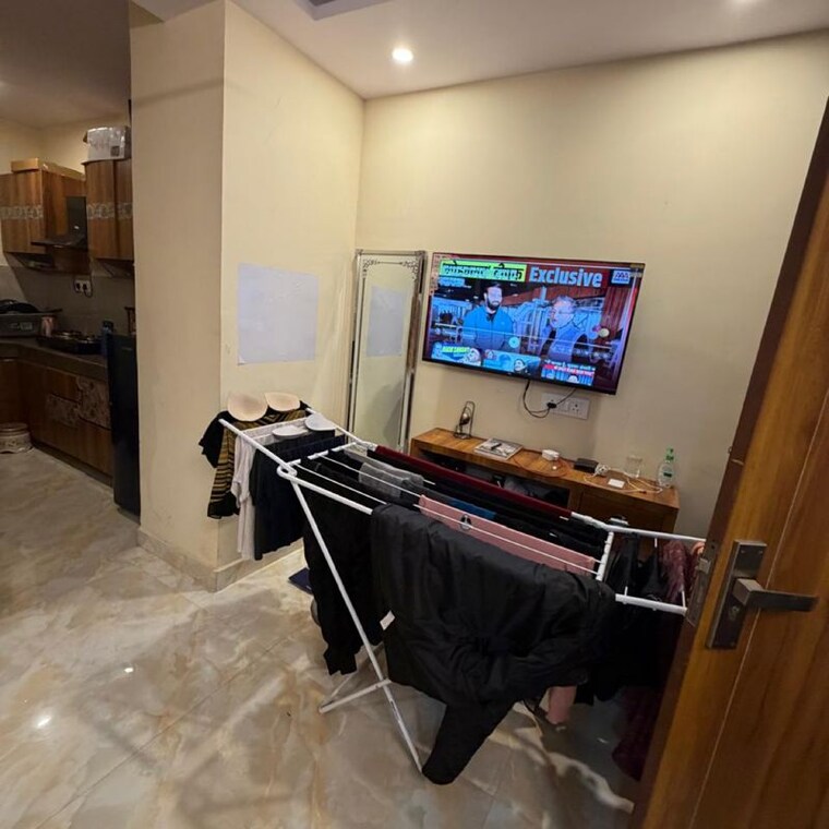 Bedroom, dlf-city-phase-iii 1 RK 360 Sq.Ft. Builder Floor In Dlf Cyber City Gurgaon 10055205