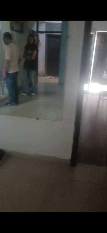 Room in 2 BHK Apartment at Ajnara Le Garden, Sector 16b Greater Noida – for Sale