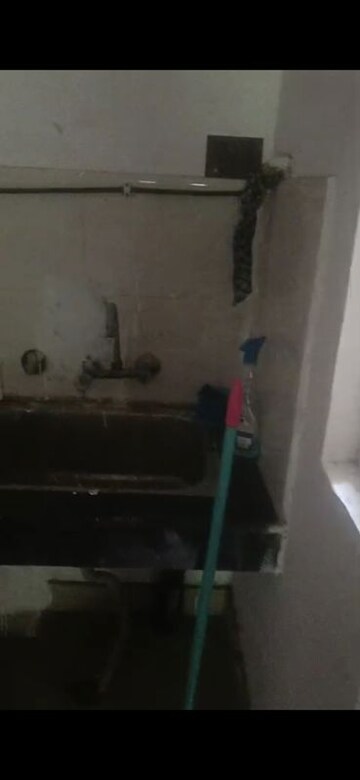 Furnished Amenities in 2 BHK Apartment at Ajnara Le Garden, Sector 16b Greater Noida – for Sale