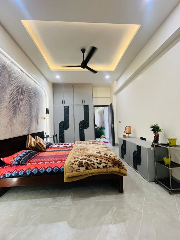 3 BHK + Pooja Room,Study Room Apartment For Rent in Tulip Violet
