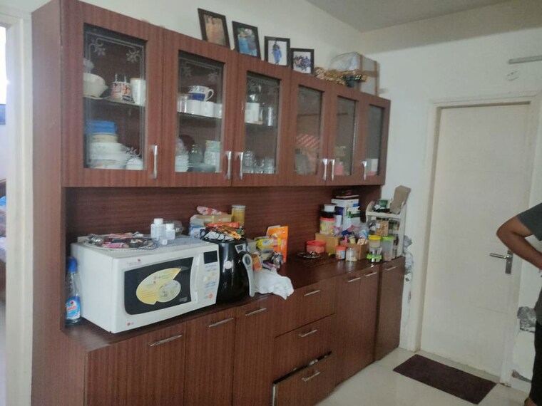 Kitchen, tulip-violet 3 Bedroom 1578 Sq.Ft. Apartment In Sector 69 Gurgaon 10055216