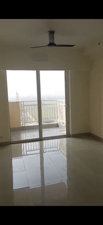 2 BHK Apartment For Rent in M3M Marina, Sector 68