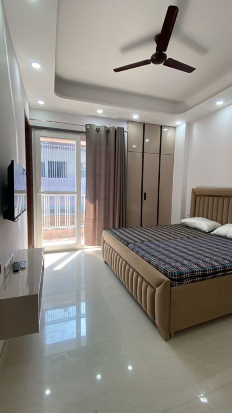 Bedroom, dlf-city-phase-iv 2 Bedroom 1000 Sq.Ft. Builder Floor In Dlf Phase iv Gurgaon 10055284