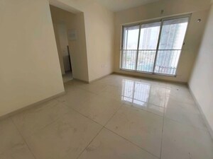 2 BHK Apartment For Rent in Vasundhara Paradise, Malad East