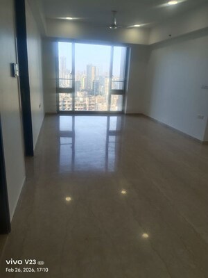 2 BHK Apartment For Rent in Shiv Shakti Tower 28, Malad East