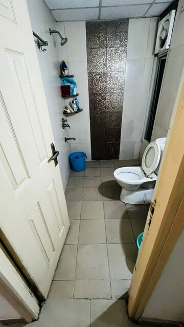 Bathroom in 2 BHK Apartment at Supertech Cape Town, Sector 74 – for Rent