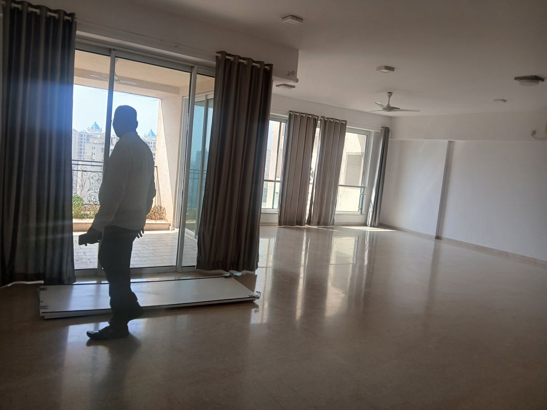 4 BHK + Study Room,Extra Room Apartment For Rent in LnT Elixir Reserve