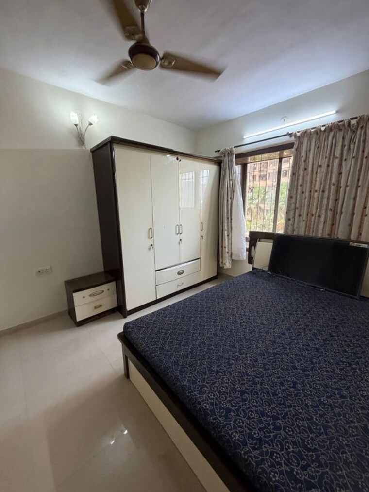 Bedroom, neelkanth-building 3 Bedroom 1100 Sq.Ft. Apartment In Chembur Mumbai 10055390