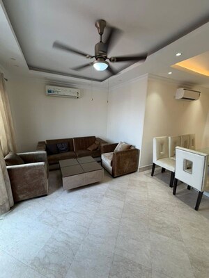 Team Area in 5 BHK Builder Floor at Puri Vip Floors, Sector 81 – for Sale