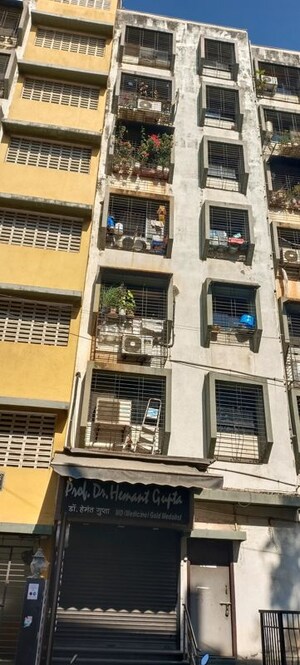 1 BHK Apartment For Rent in Vrindavan CHS Worli, Worli