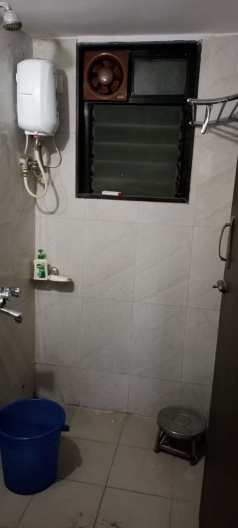 Bathroom, vrindavan-chs-worli 1 Bedroom 550 Sq.Ft. Apartment In Worli Mumbai 10055416