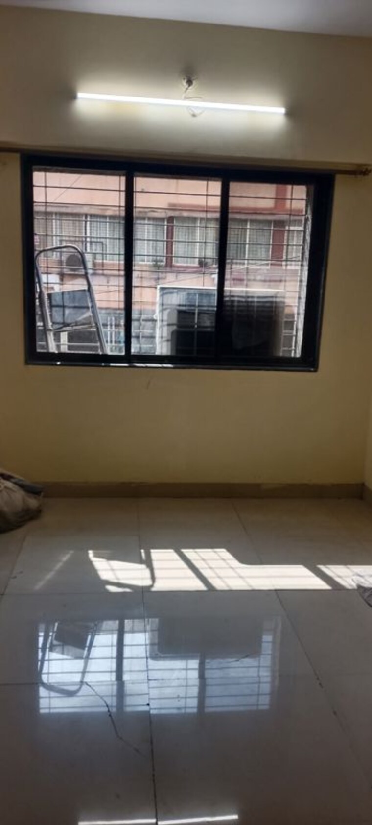 Room, vrindavan-chs-worli 1 Bedroom 550 Sq.Ft. Apartment In Worli Mumbai 10055416