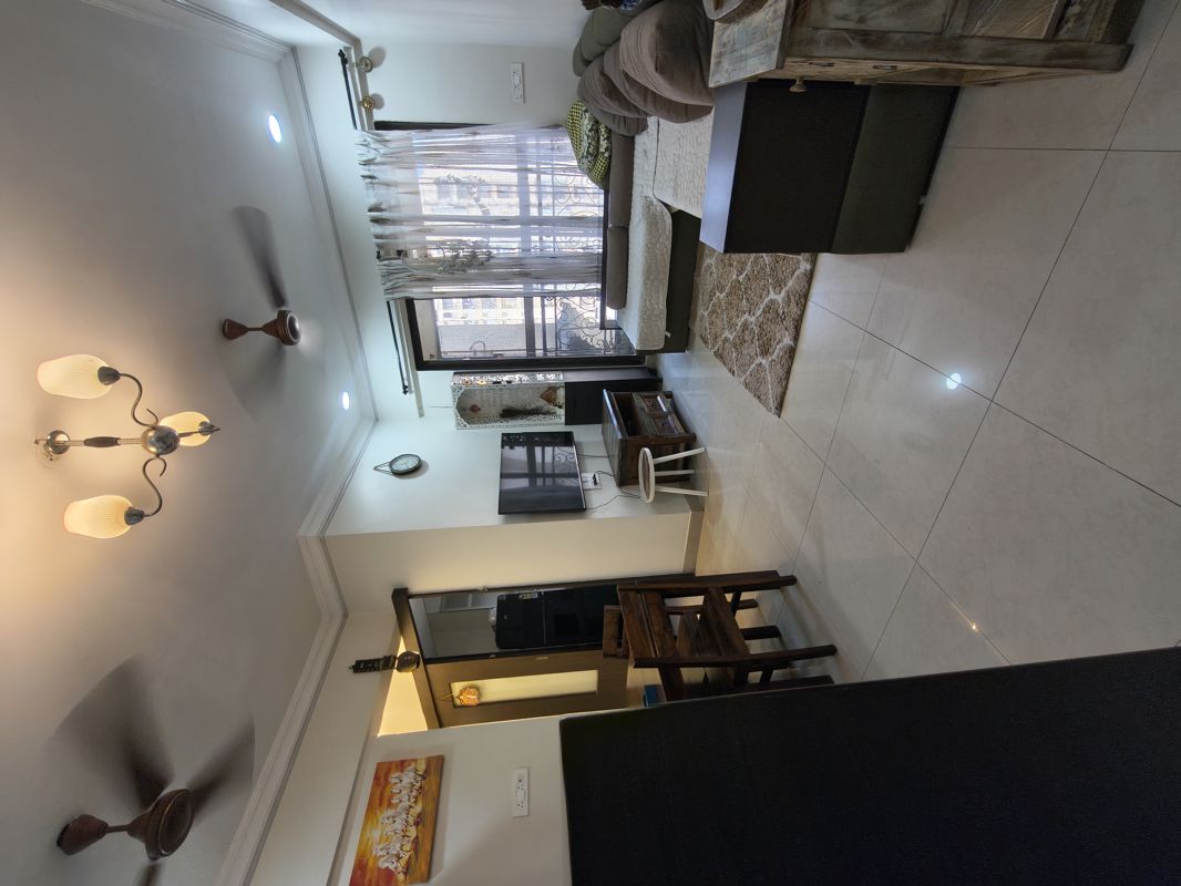 2 BHK + Study Room Apartment For Rent in Lake Florence
