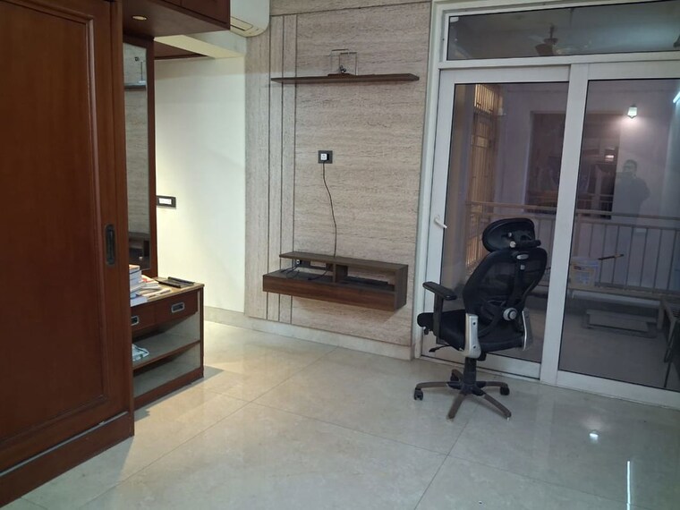  Parking, jaypee-pavilion-heights-iv 3 Bedroom 1972 Sq.Ft. Apartment In Sector 128 Noida 10055427