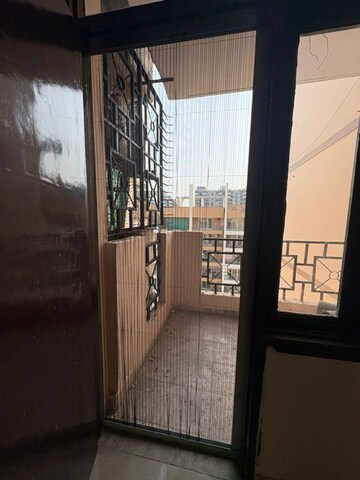 Room in 4 BHK Builder Floor at BPTP Parkland Pride Phase 2, Sector 77 – for Sale