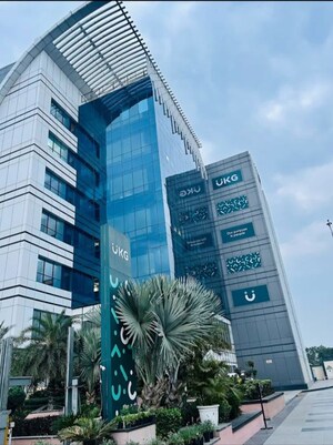  Office Space in IT/SEZ For Rent in Okaya Center, Sector 62