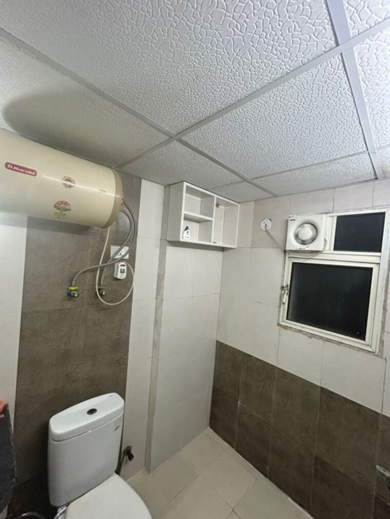 Kitchen, mahagun-moderne 3 Bedroom 1550 Sq.Ft. Apartment In Sector 78 Noida 10055457