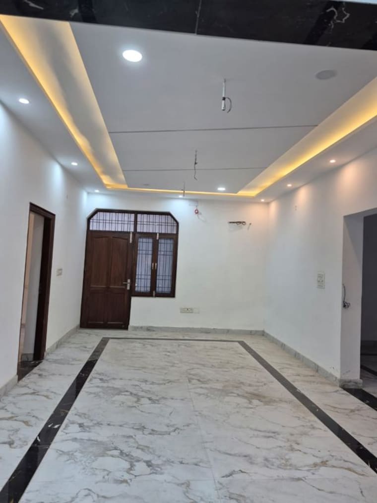 undefined, bptp-district-phase-2 4 Bedroom 250 Sq.Yd. Independent House In Sector 84 Faridabad 10055464