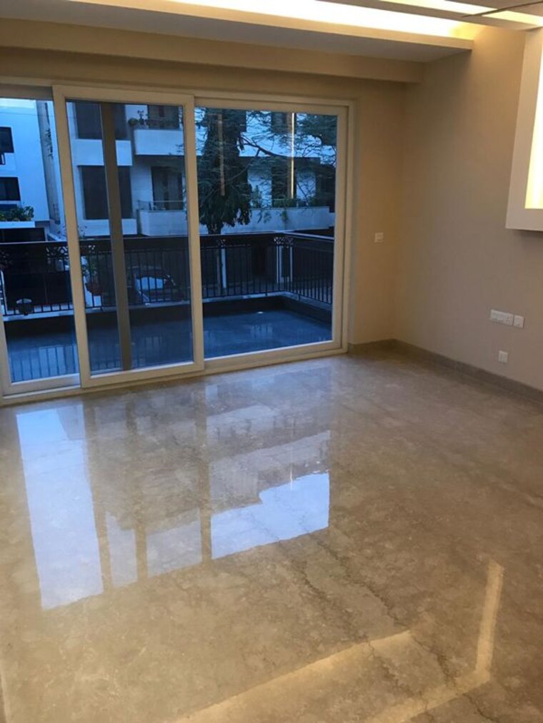 Room, defence colony 3 Bedroom 2000 Sq.Ft. Apartment In Defence Colony Delhi 10055460