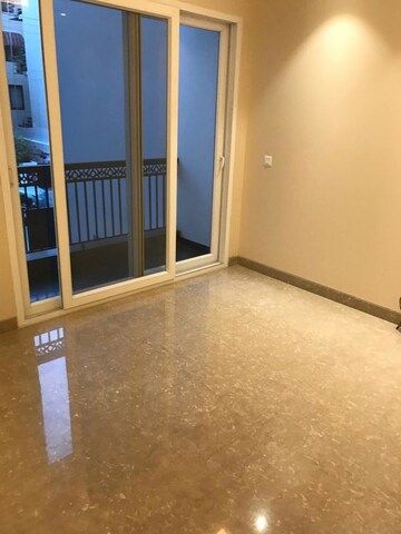 Room in 3 BHK Apartment at Defence Colony – for Sale