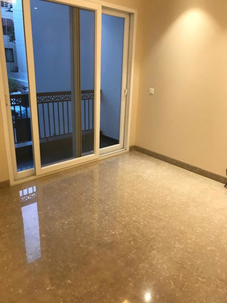 Room, defence colony 3 Bedroom 2000 Sq.Ft. Apartment In Defence Colony Delhi 10055460