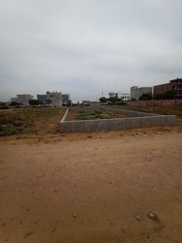 Plot For Sale in PVD Mansarovar Park