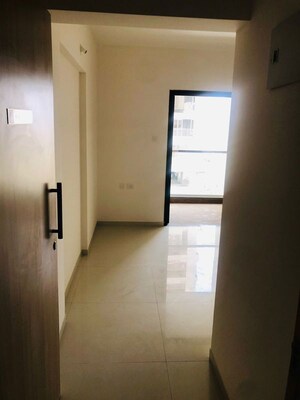 Room in 2 BHK Apartment at Kohinoor Courtyard One, Wakad – for Rent