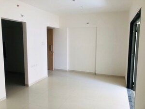 Room in 2 BHK Apartment at Kohinoor Courtyard One, Wakad – for Rent