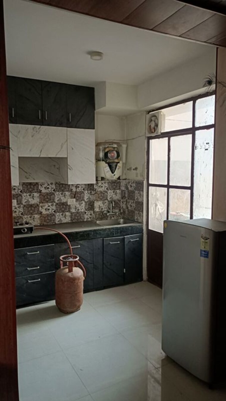 Kitchen, signature-global-synera 3 Bedroom 750 Sq.Ft. Apartment In Sector 81 Gurgaon 10055498