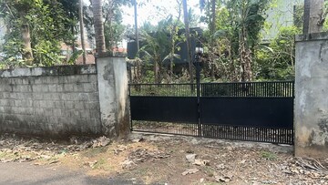  Plot – Exterior View View at Kuttanellur - for Sale